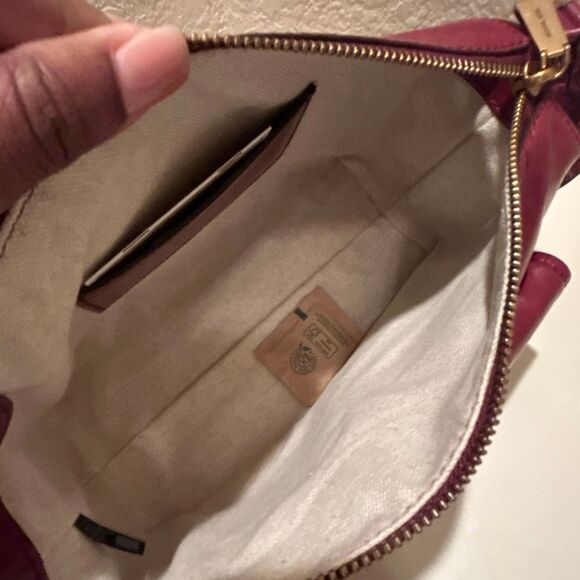 Michael Kors Dakota Multi Pocket Shoulder Bag Mulberry Leather Buckle Strap NWT - Picture 8 of 15